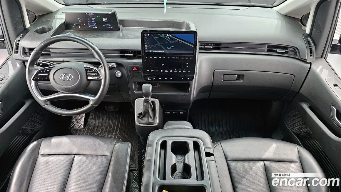 Hyundai Staria — фото 6