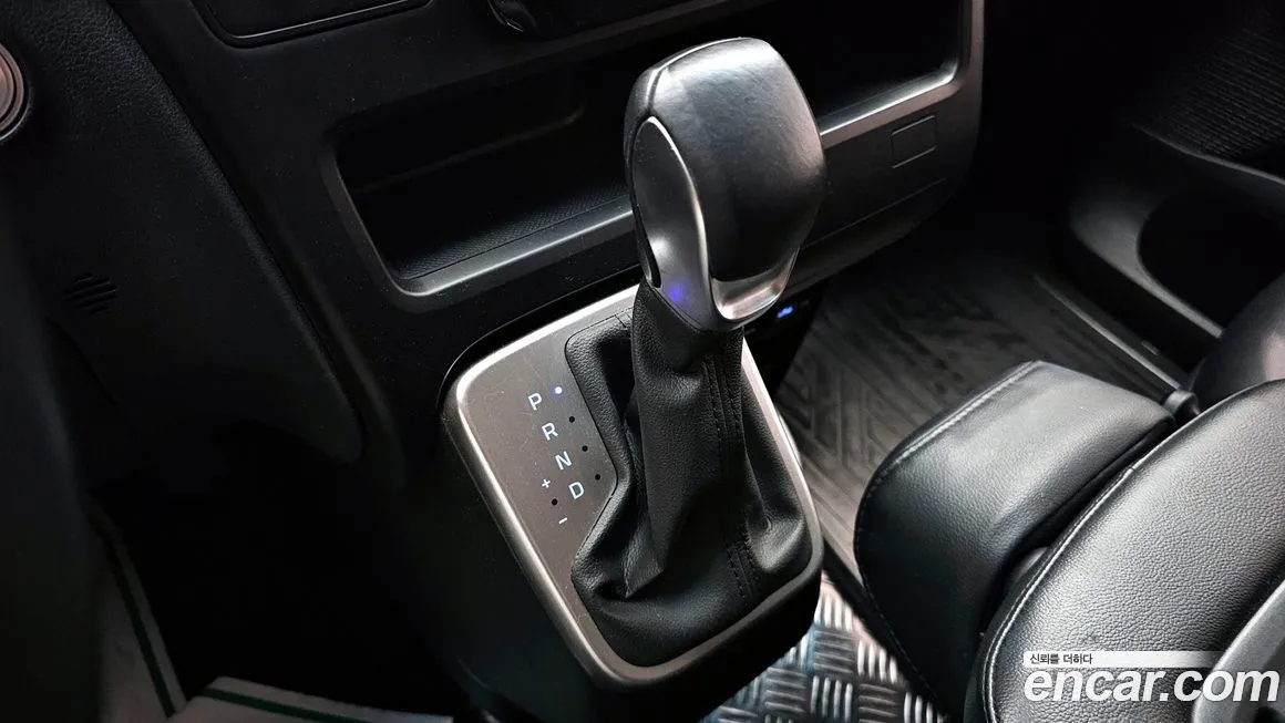 Hyundai Staria — фото 9