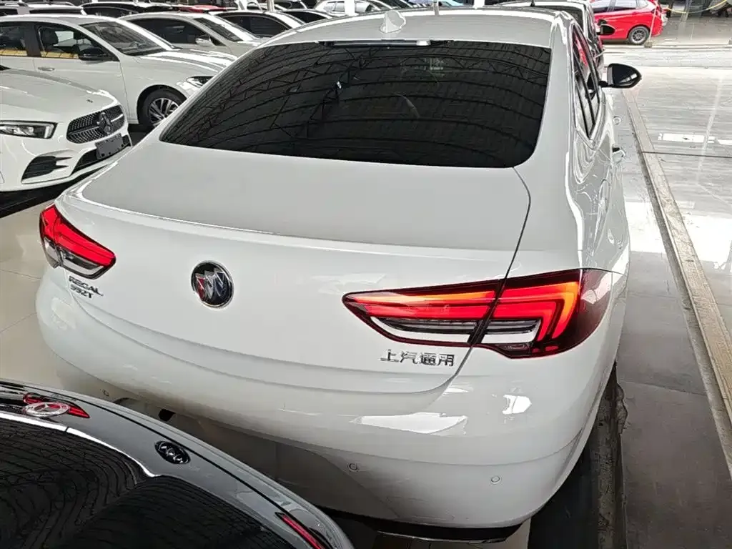 Buick Regal — фото 8