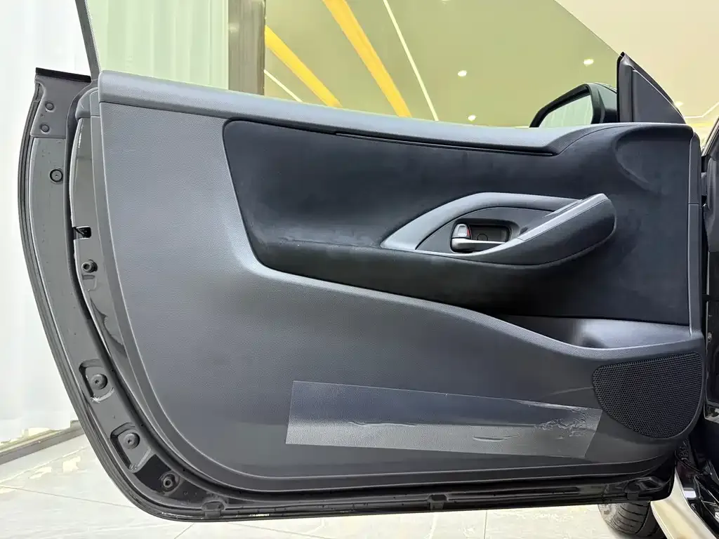 Toyota GR YARIS — фото 8
