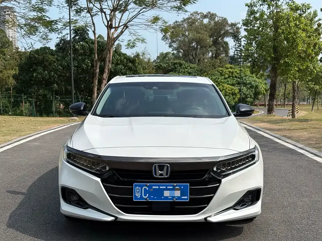 Honda Accord — фото 5