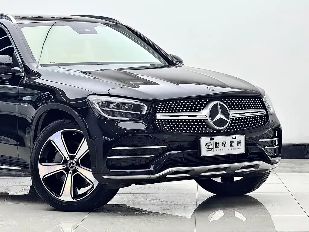 Mercedes-Benz GLC — фото 6