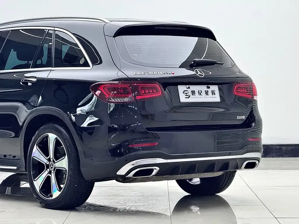 Mercedes-Benz GLC — фото 7
