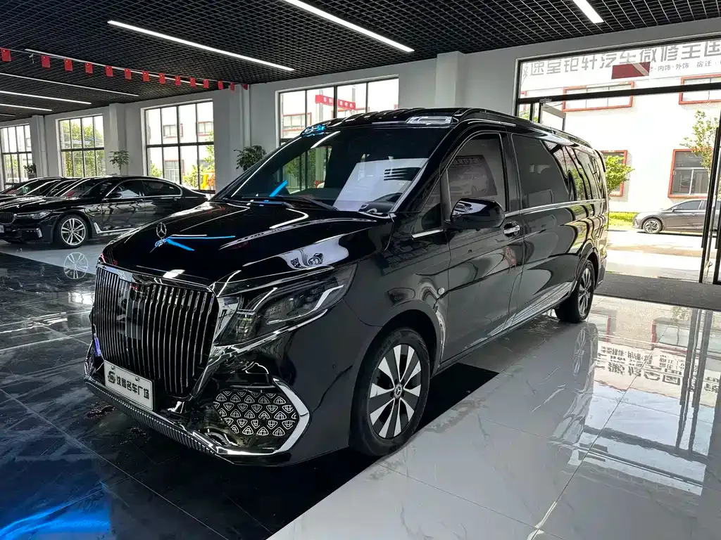 Mercedes-Benz Vito — фото 1