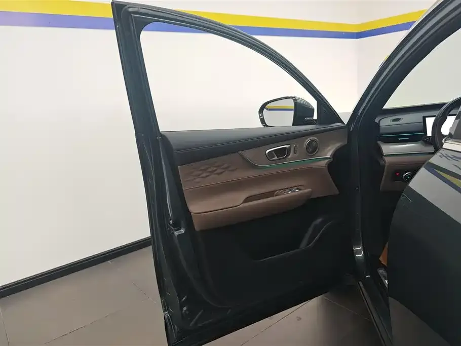 Chery Tiggo 8 PLUS — фото 2
