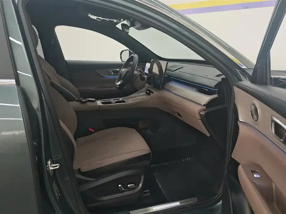 Chery Tiggo 8 PLUS — фото 5