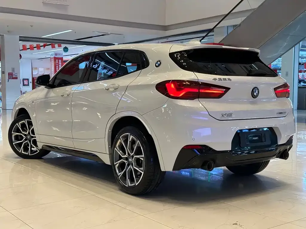 BMW X2 — фото 8