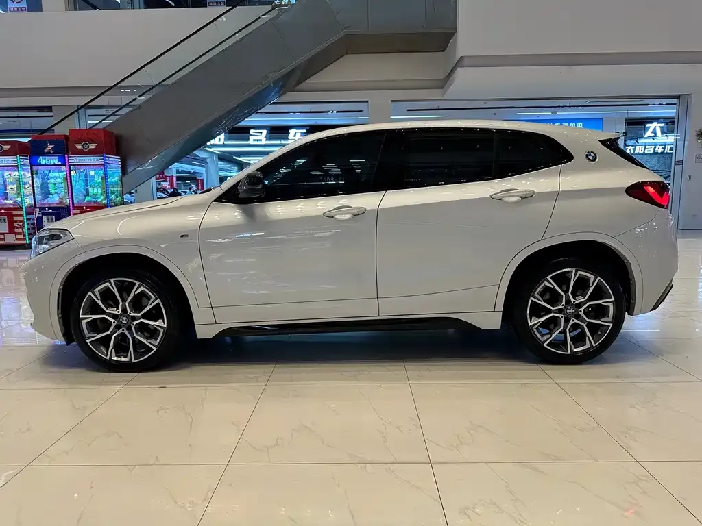 BMW X2 — фото 7