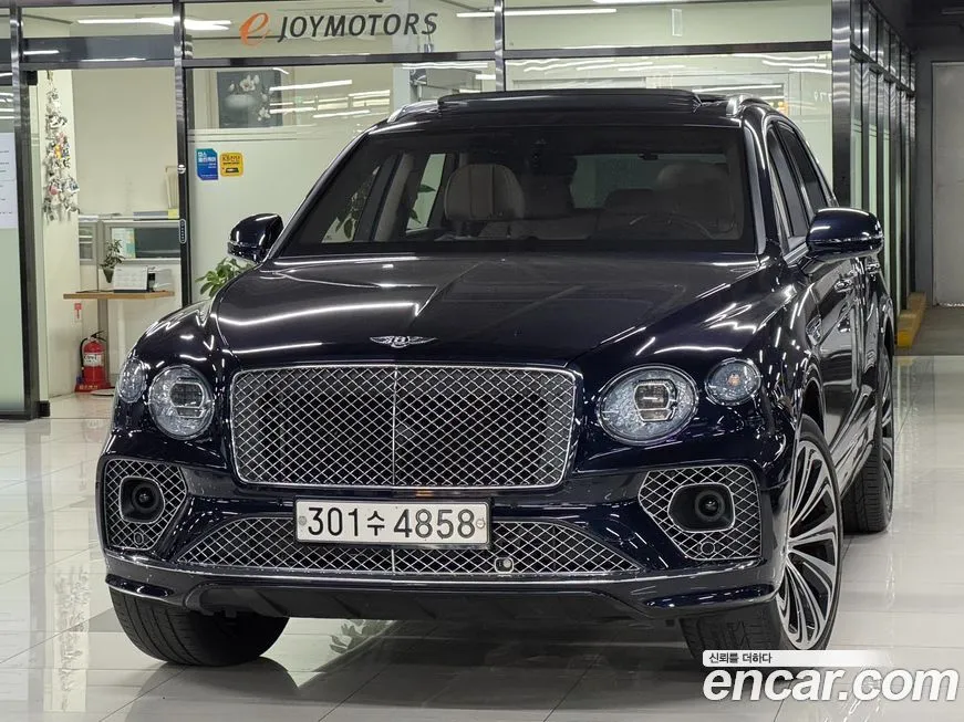 Bentley Bentayga — фото 1