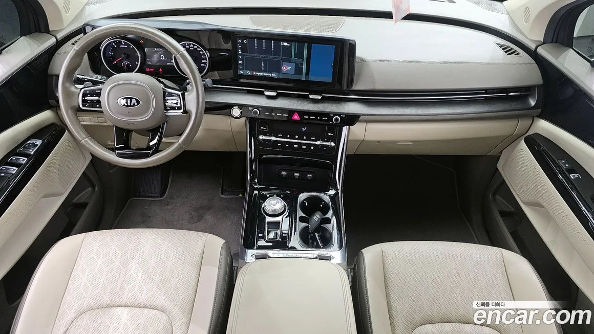 Kia Carnival — фото 10