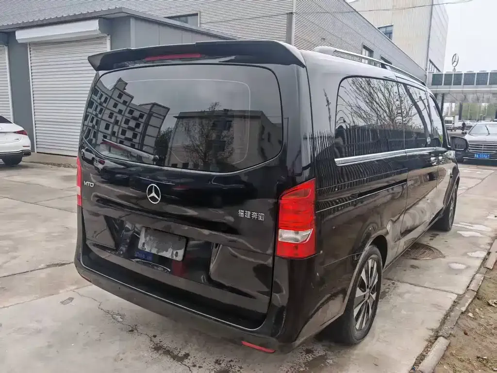 Mercedes-Benz Vito — фото 6