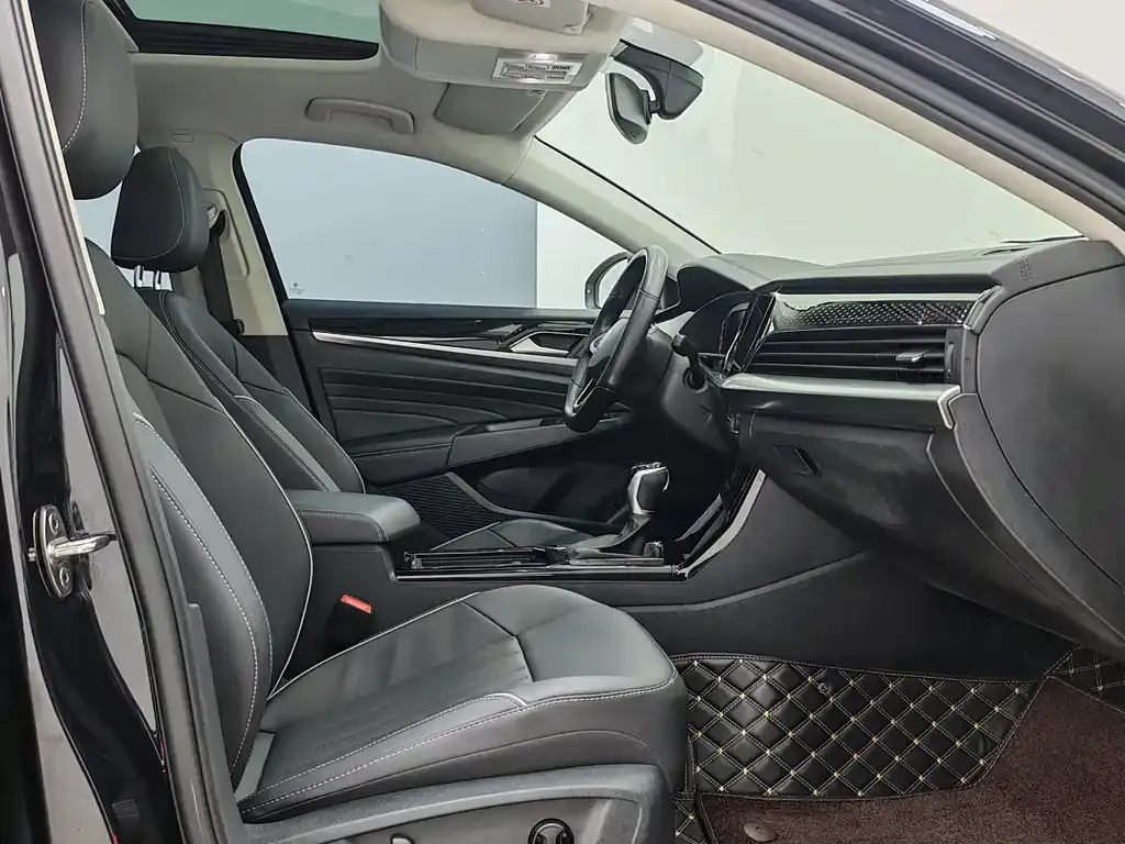 Volkswagen Passat — фото 9