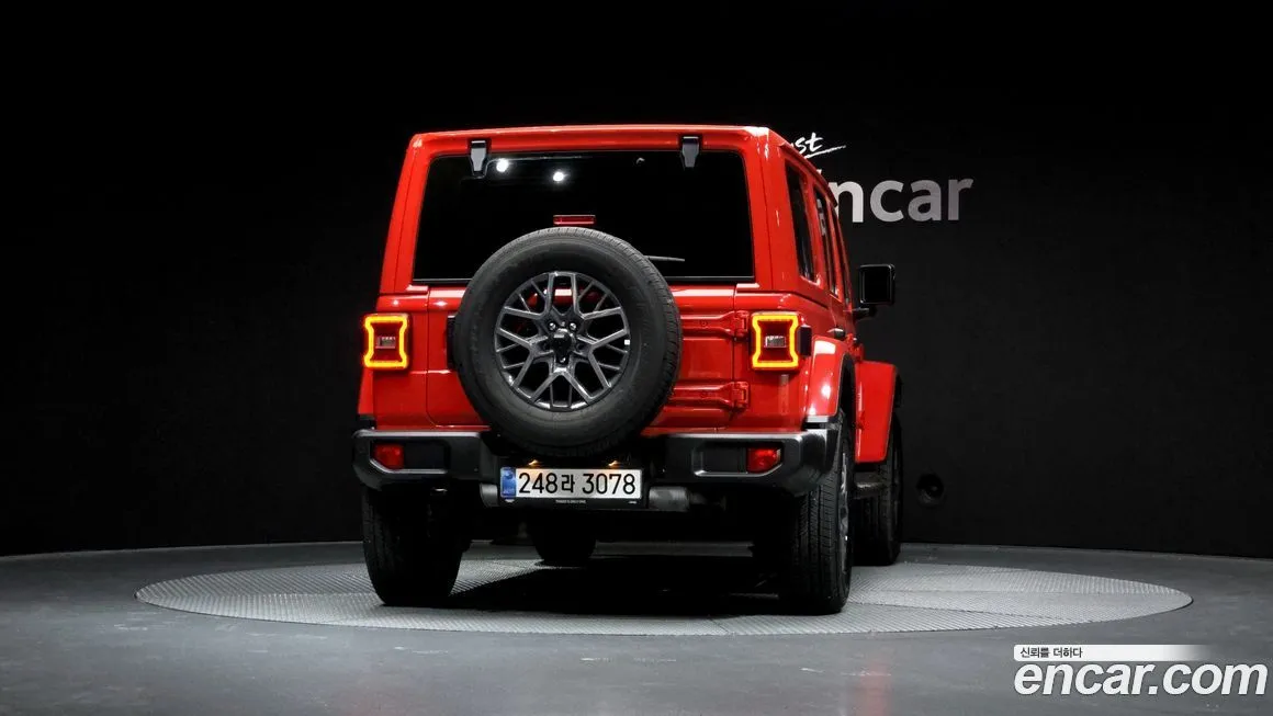 Jeep Wrangler — фото 6