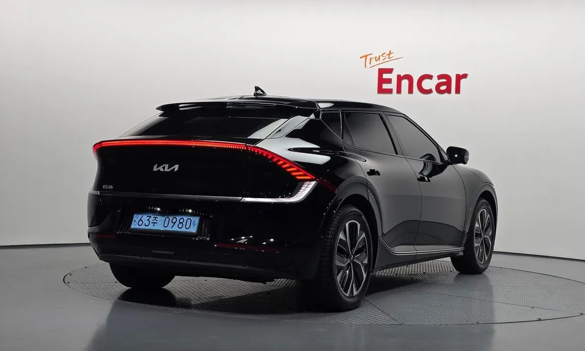 Kia EV6 — фото 4