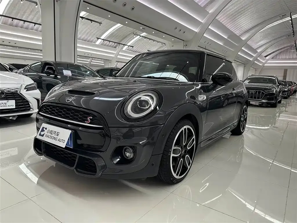 MINI Cooper (3-door) — фото 1