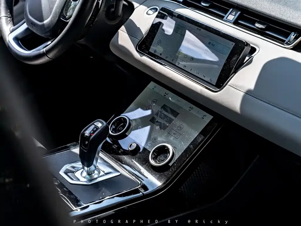Land Rover Evoque — фото 5