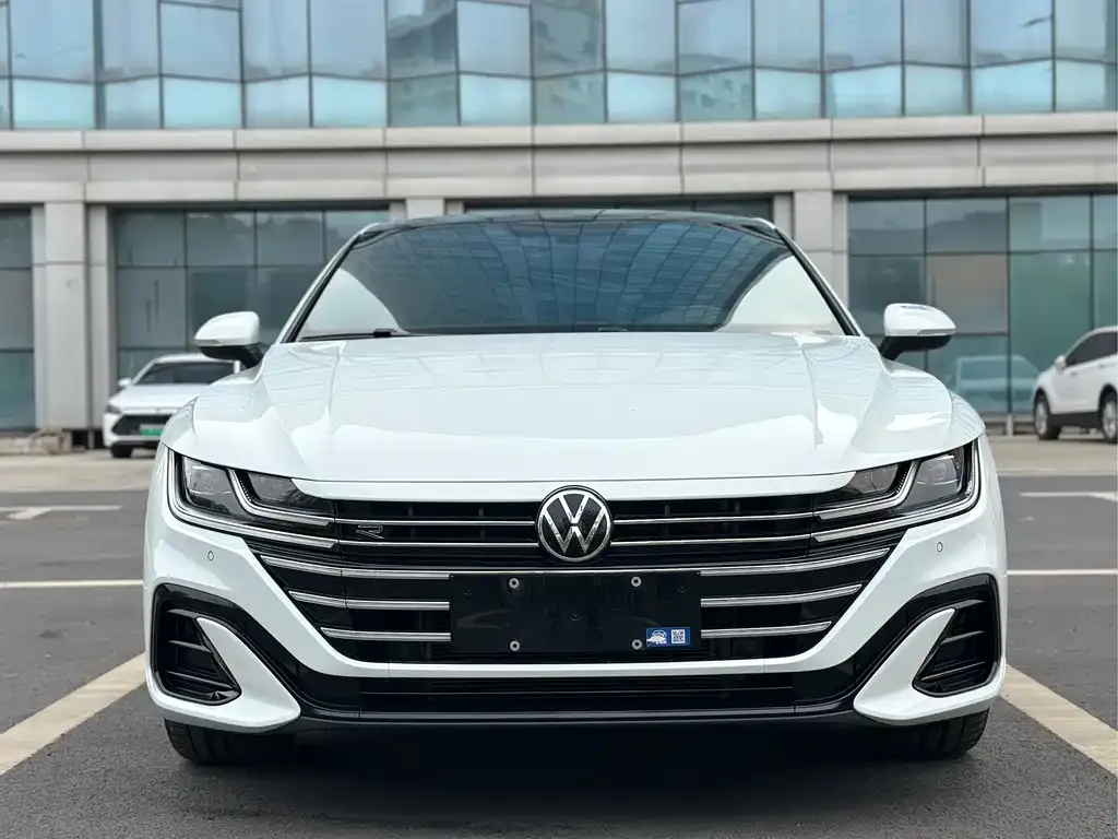 Volkswagen CC — фото 3