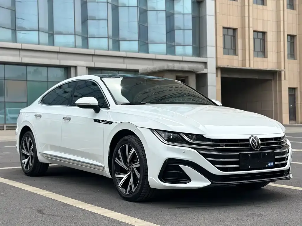 Volkswagen CC — фото 2