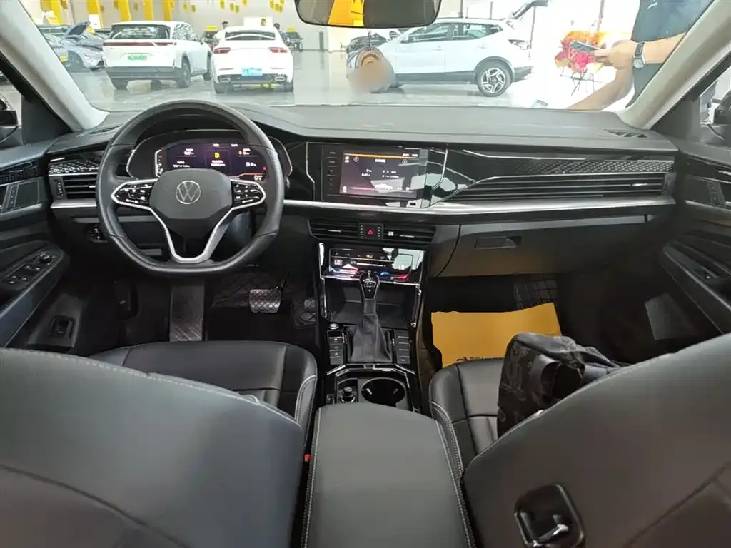 Volkswagen Passat — фото 9