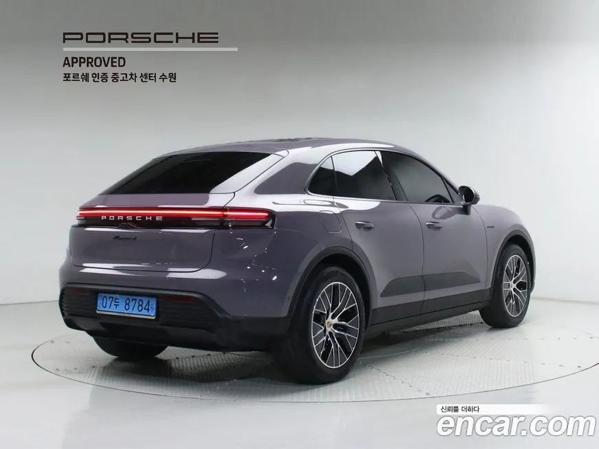 Porsche Macan — фото 4