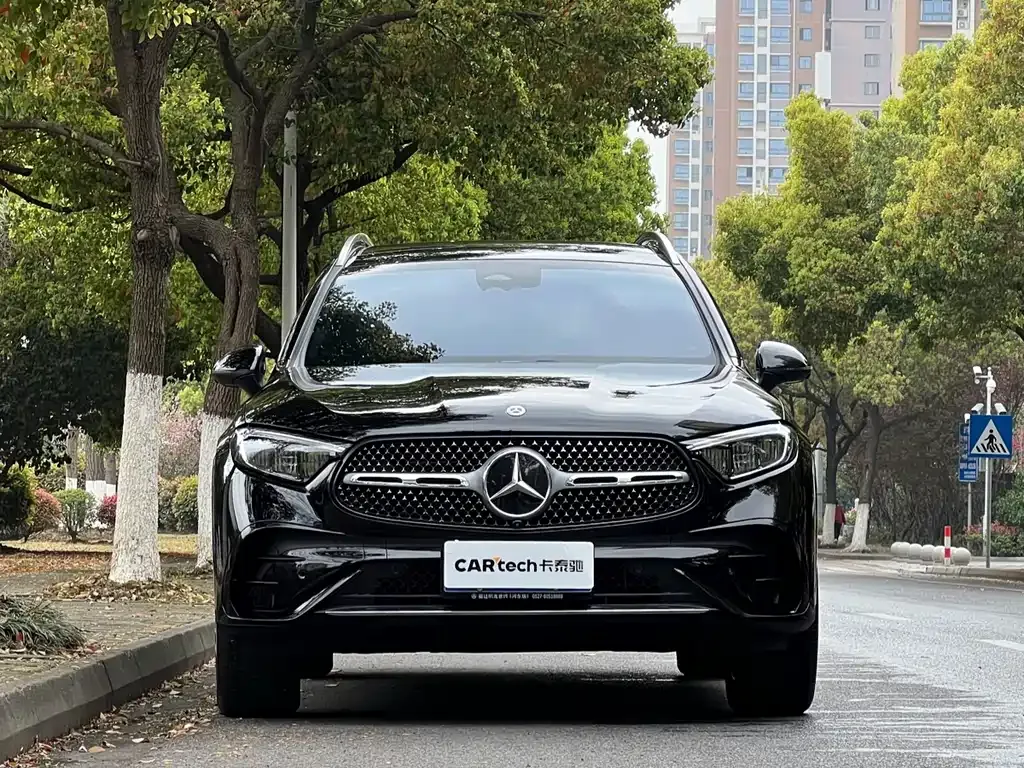 Mercedes-Benz GLC — фото 6