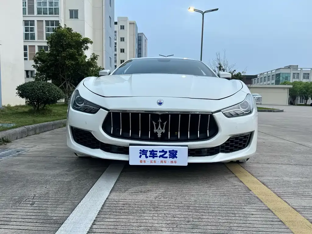 Maserati Ghibli — фото 7