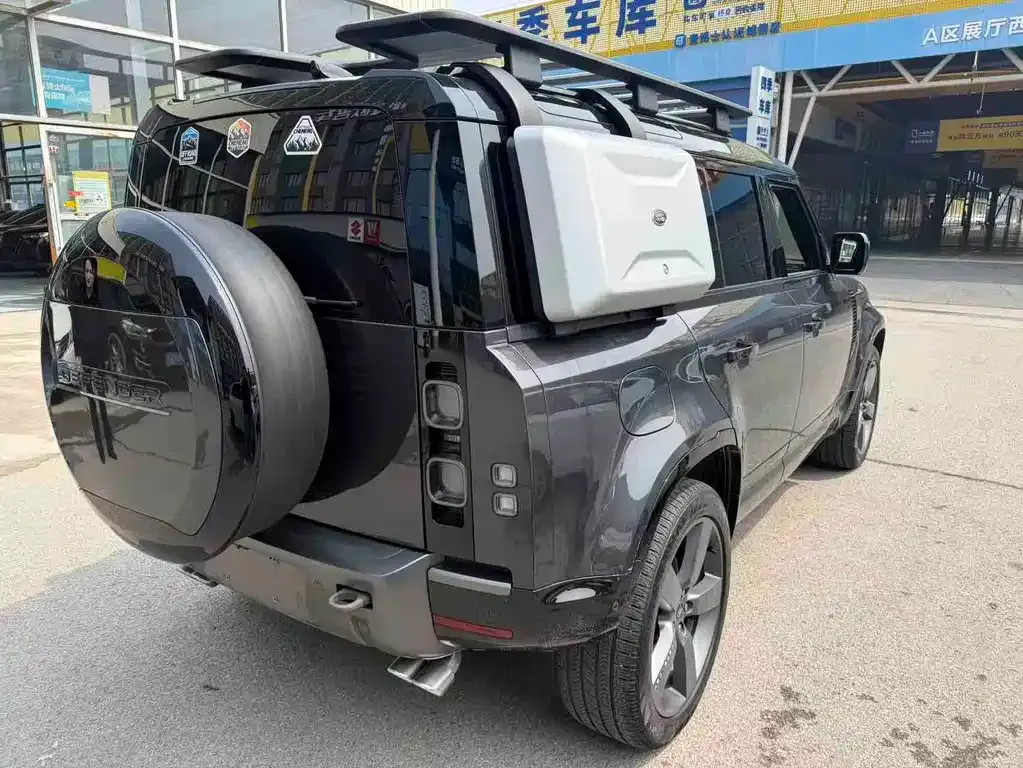 Land Rover Defender — фото 4