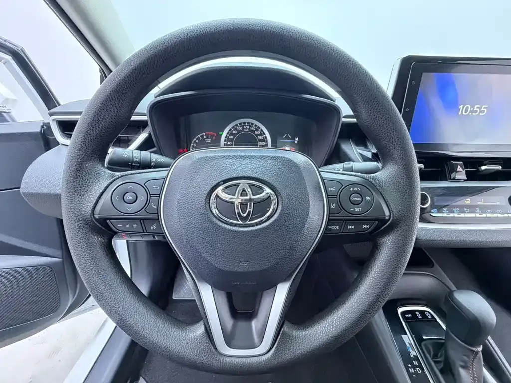 Toyota Corolla — фото 8