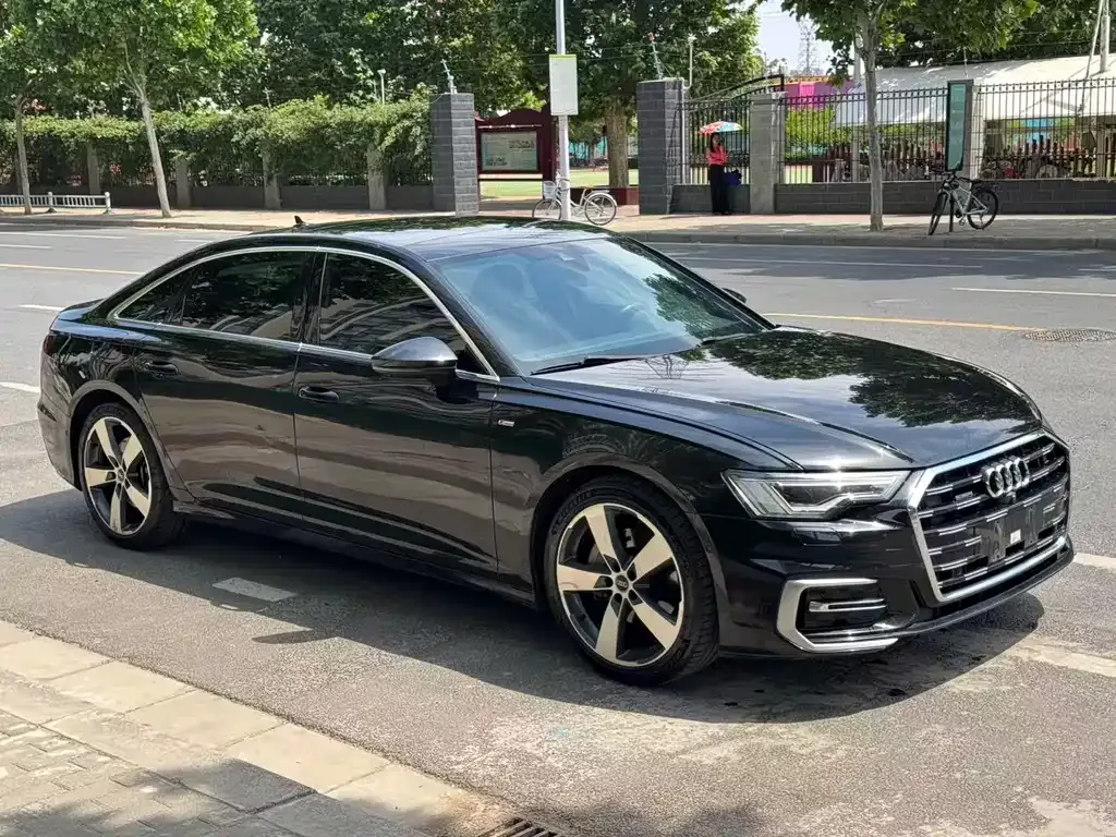 Audi A6L — фото 6