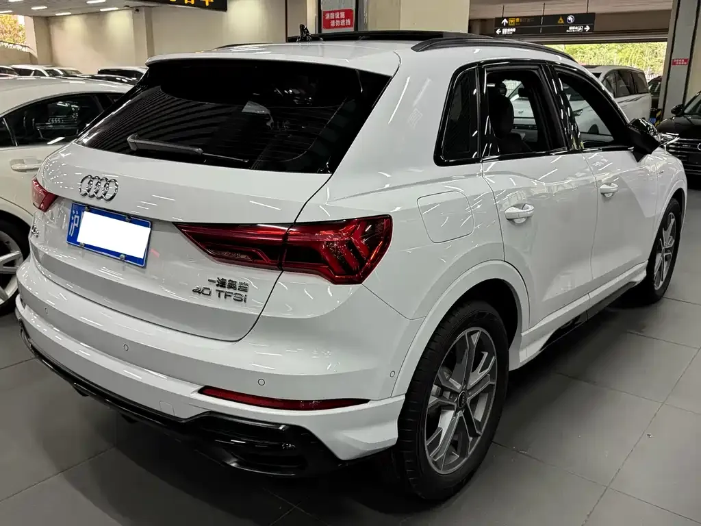 Audi Q3 — фото 7