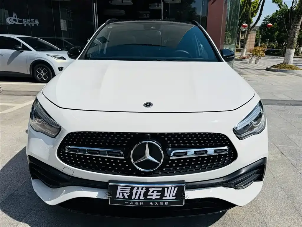 Mercedes-Benz GLA — фото 5