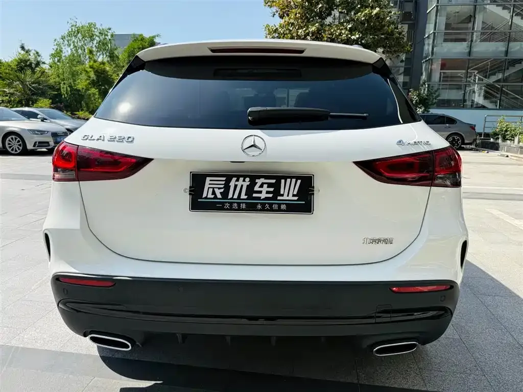 Mercedes-Benz GLA — фото 4