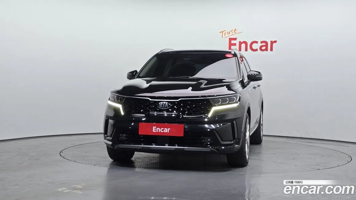 Kia Sorento — фото 4