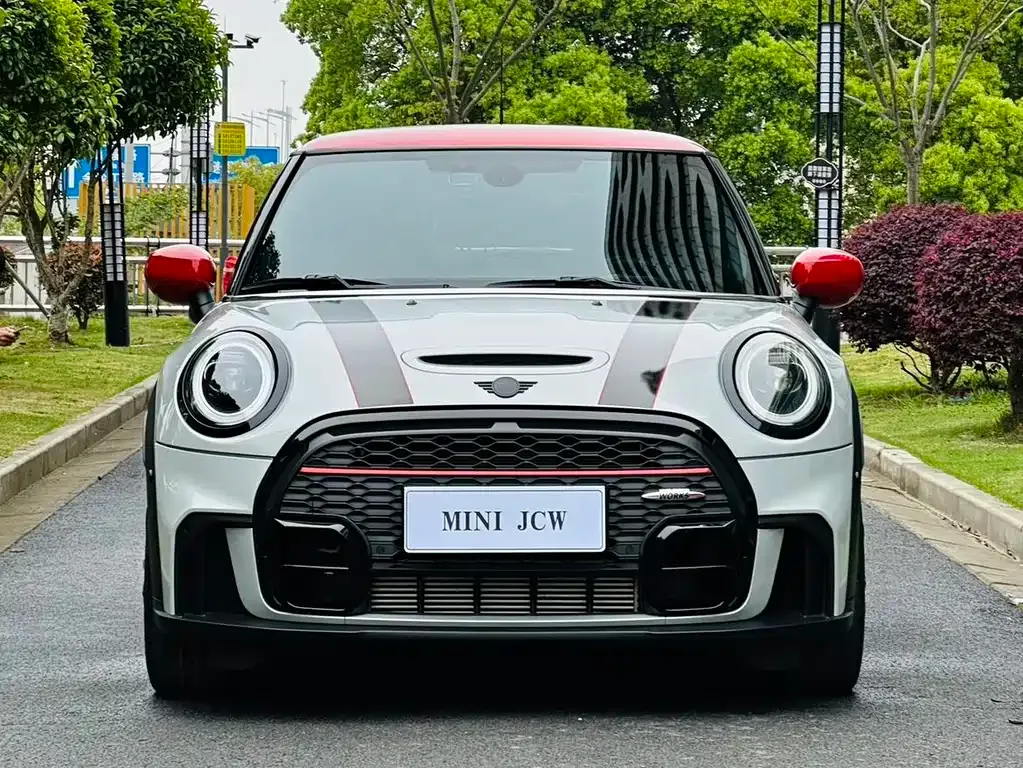 MINI JCW (John Cooper Works) — фото 6