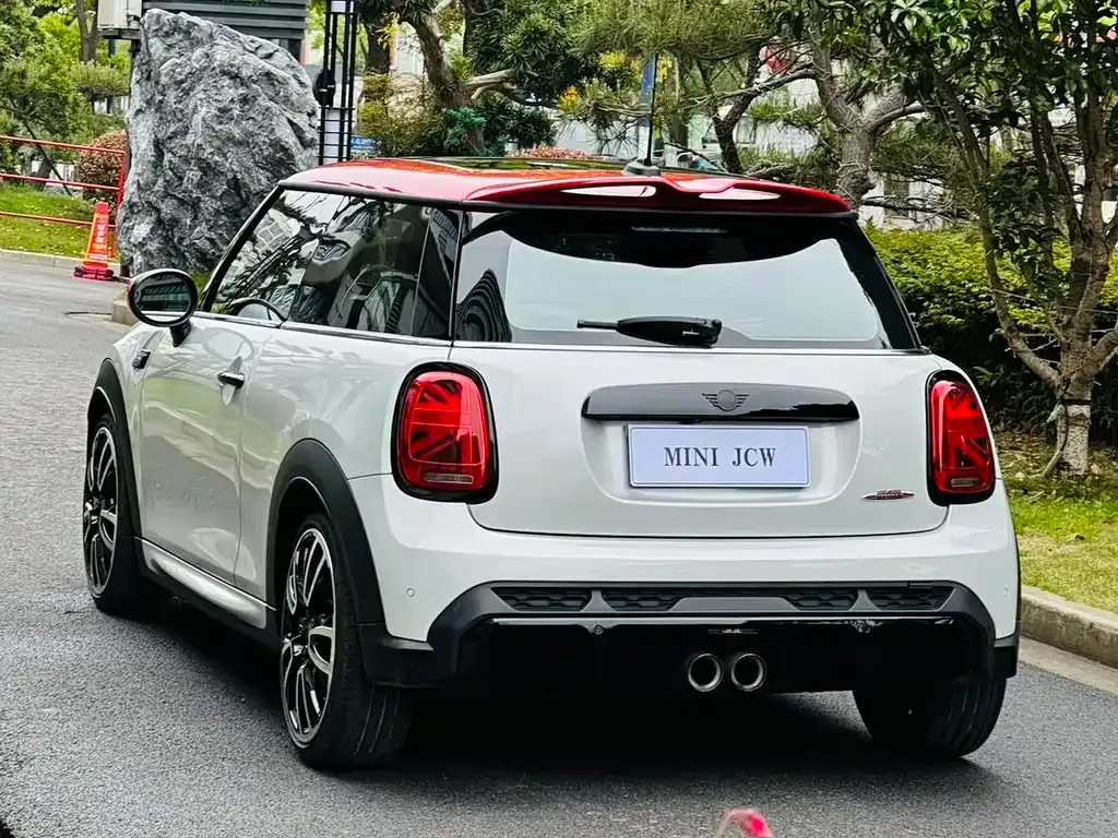MINI JCW (John Cooper Works) — фото 4