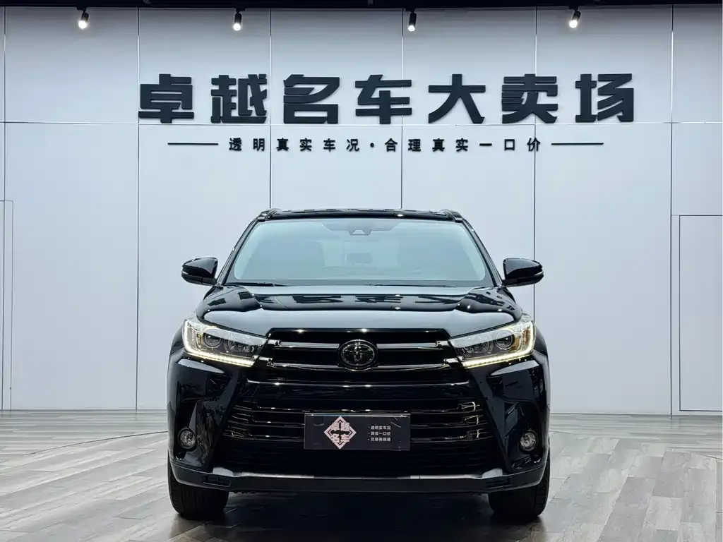 Toyota Highlander — фото 3