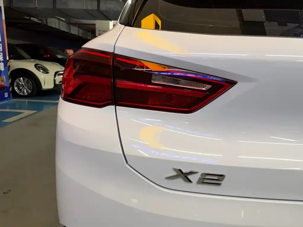 BMW X2 — фото 2