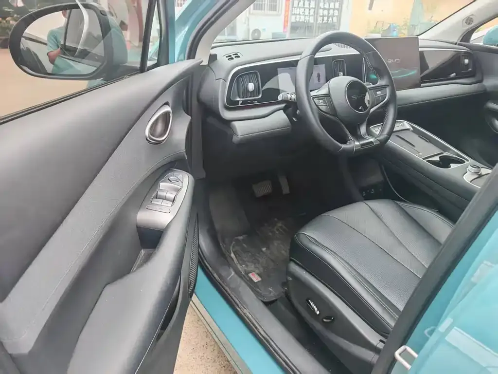 BYD Hiace 05 EV — фото 6