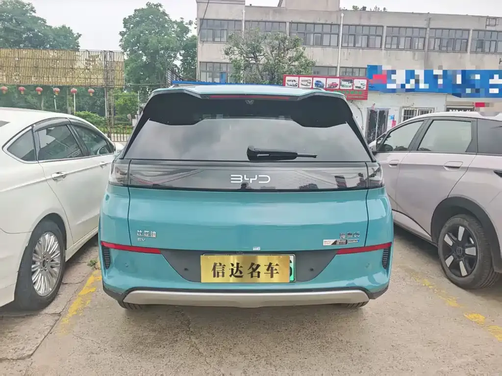 BYD Hiace 05 EV — фото 4