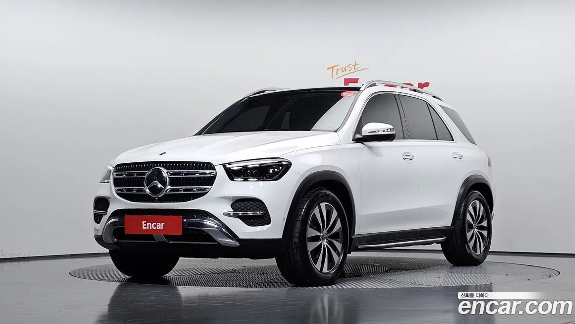Mercedes-Benz GLE-Class — фото 1