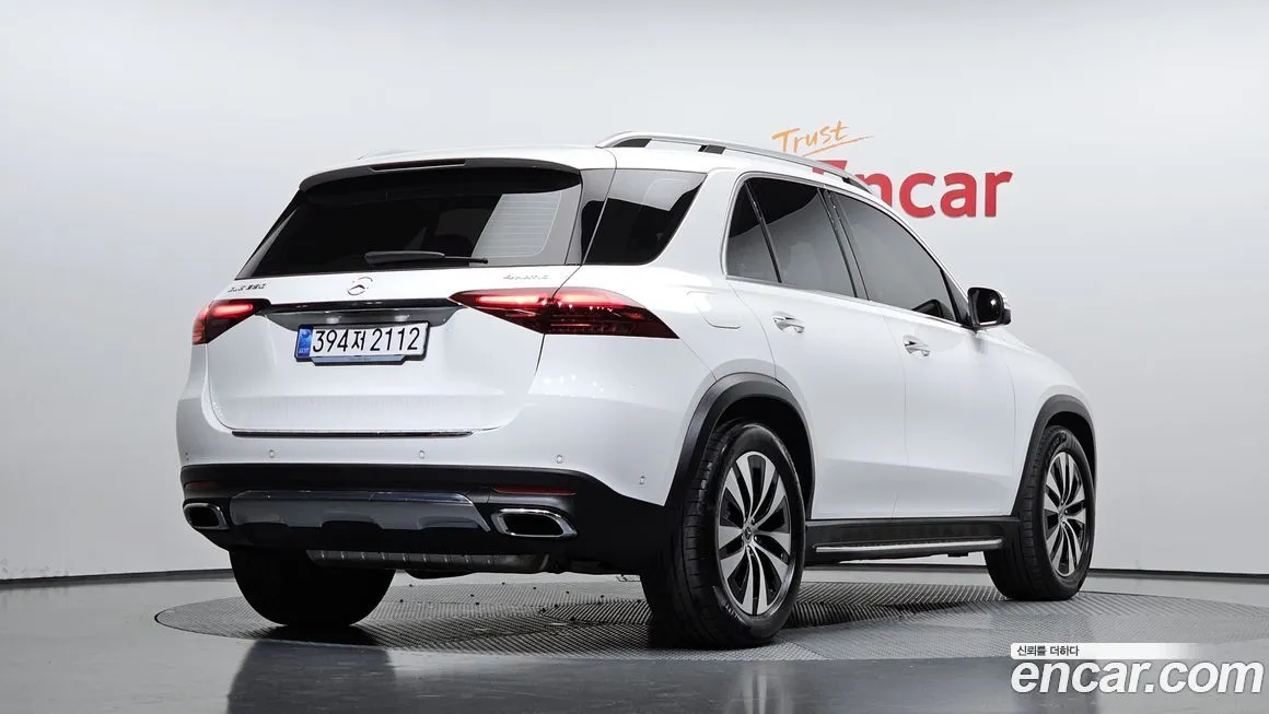 Mercedes-Benz GLE-Class — фото 5