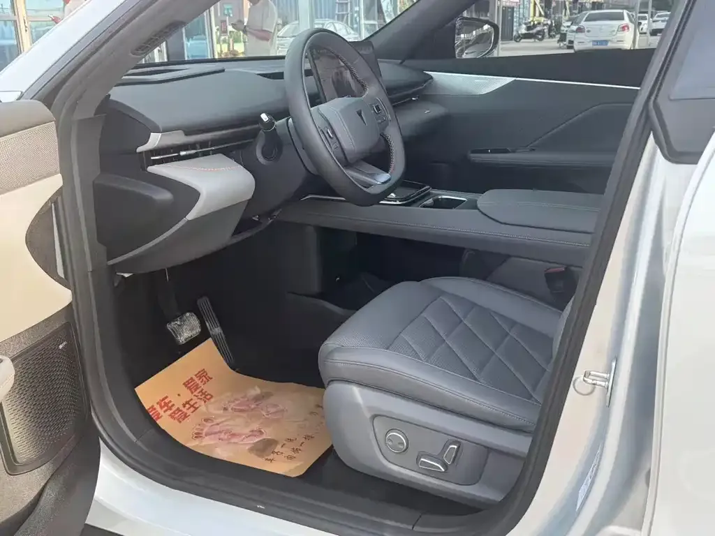 Deepal S05 — фото 8
