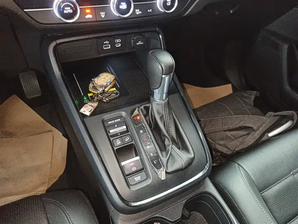 Honda CR-V — фото 9