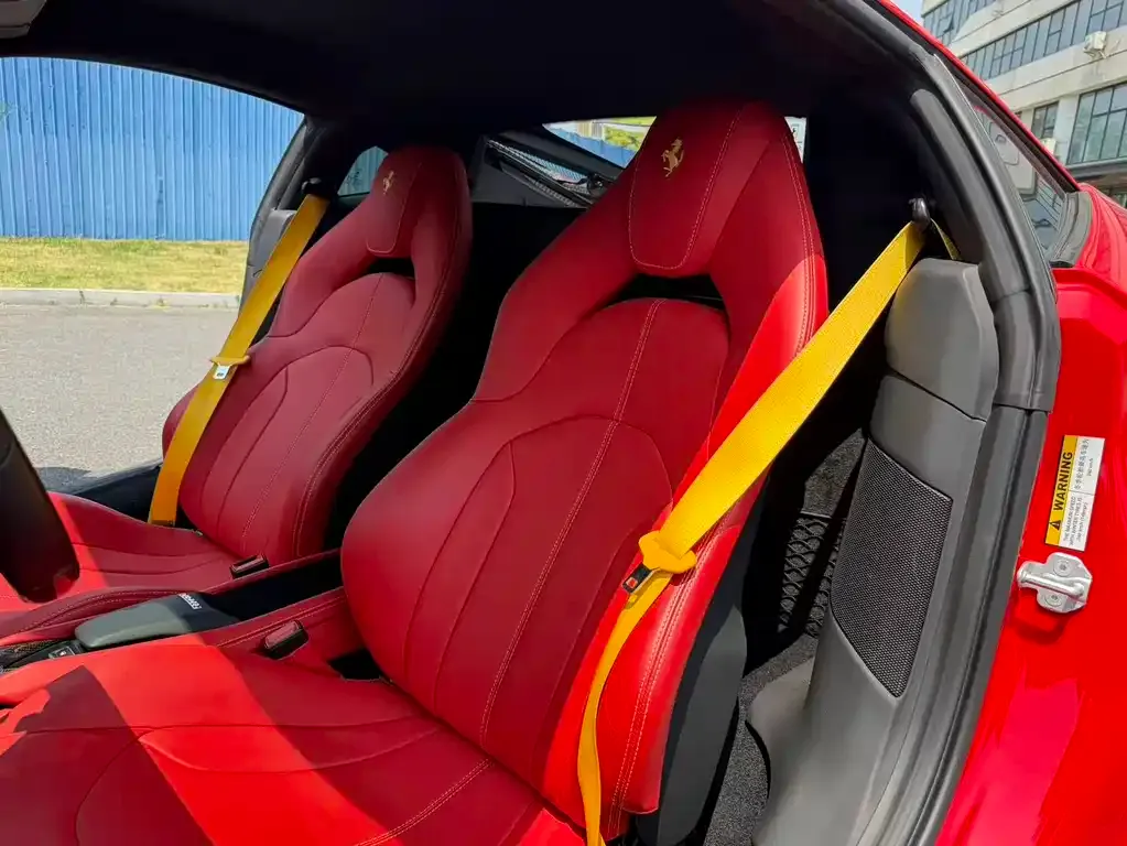 Ferrari F8 — фото 2