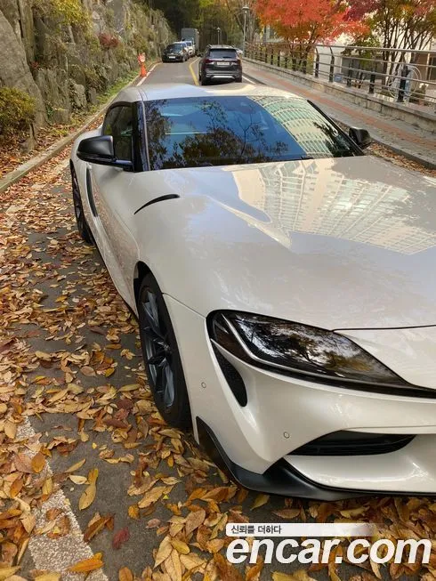 Toyota Supra — фото 2
