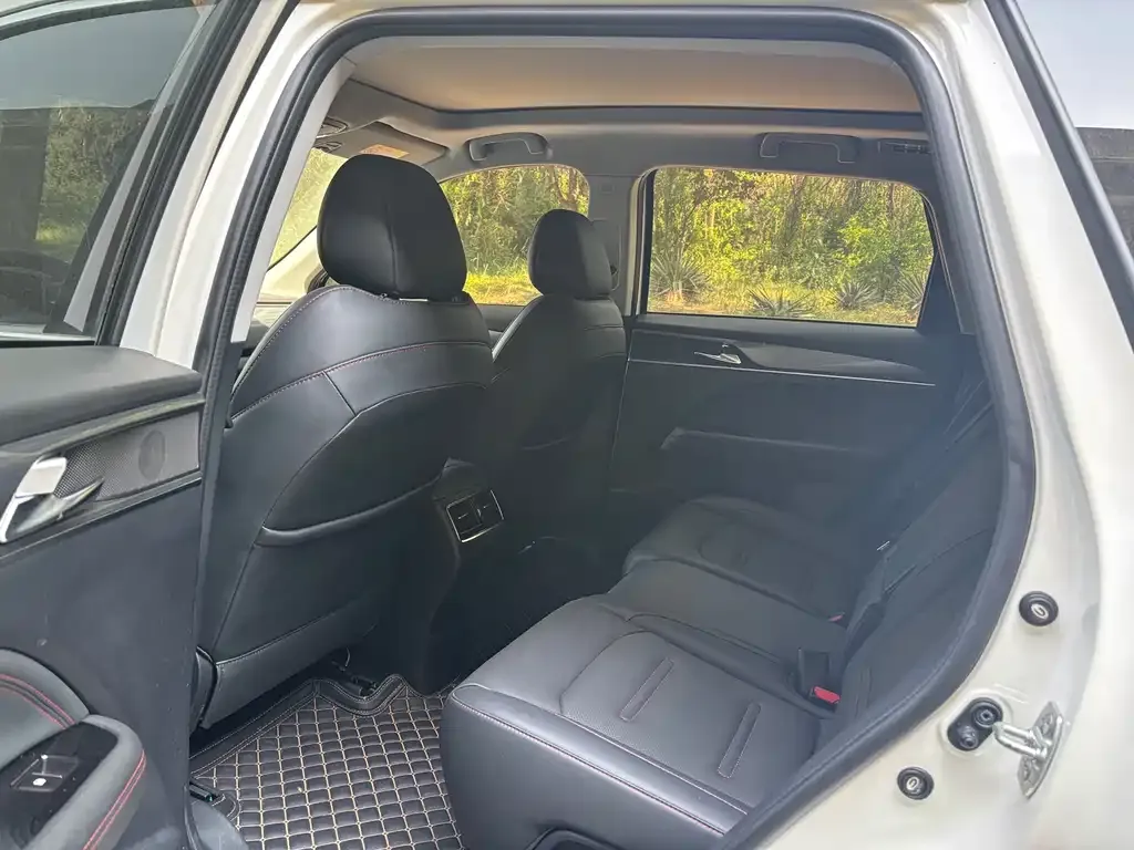 GAC Motor GS4 Plus — фото 10