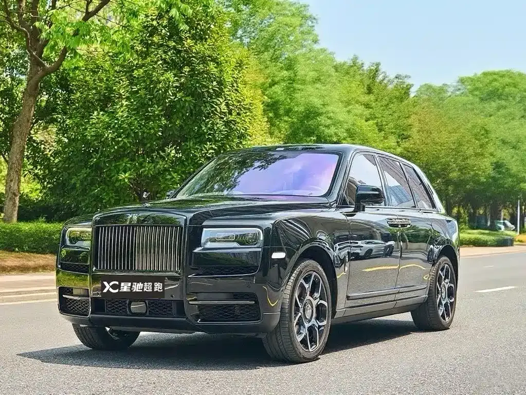 Rolls-Royce Cullinan — фото 1