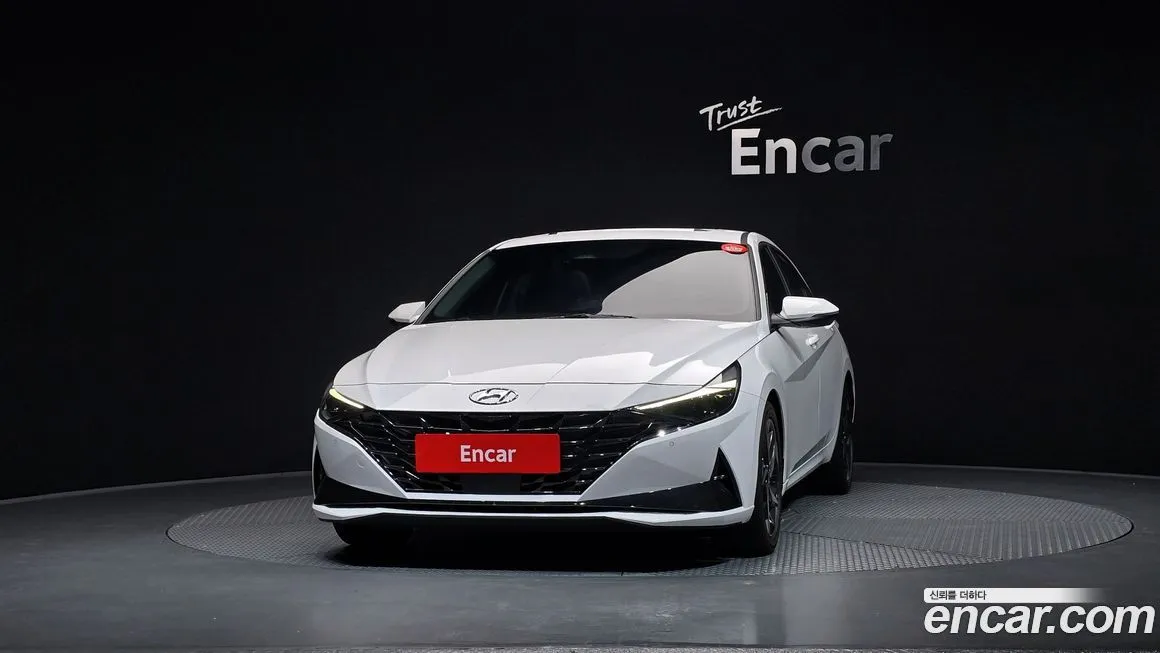 Hyundai AVANTE — фото 2