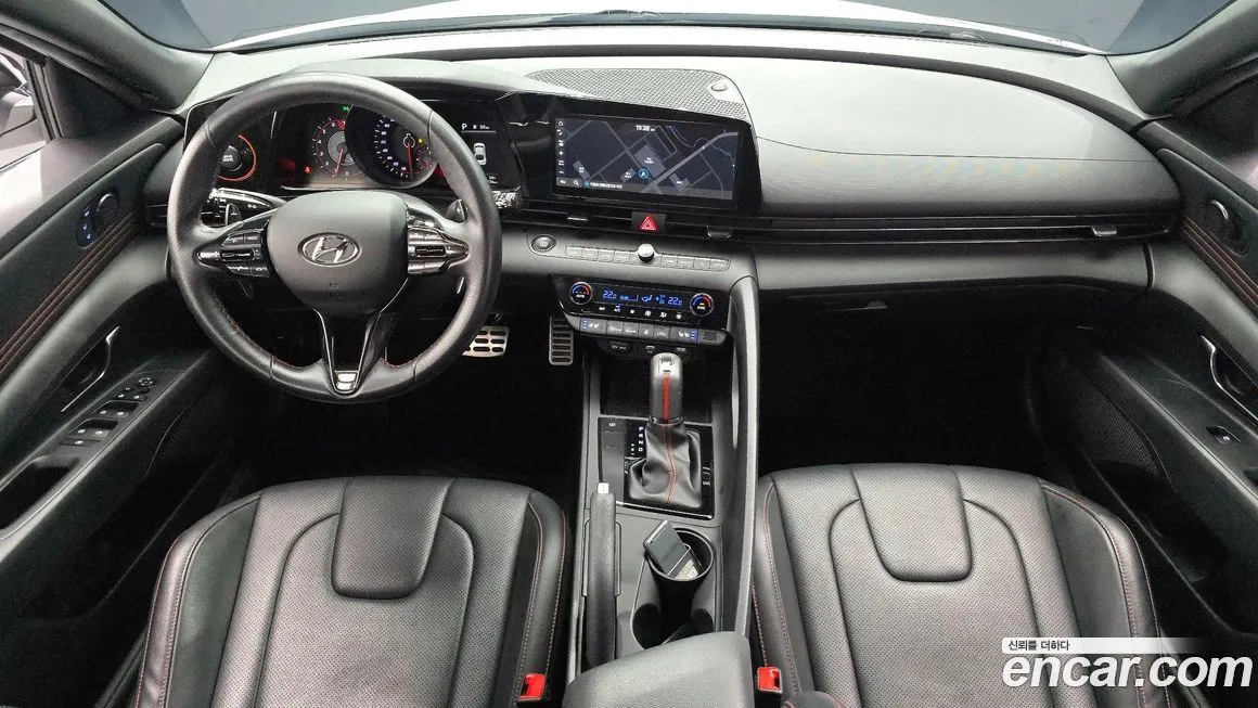Hyundai AVANTE — фото 9