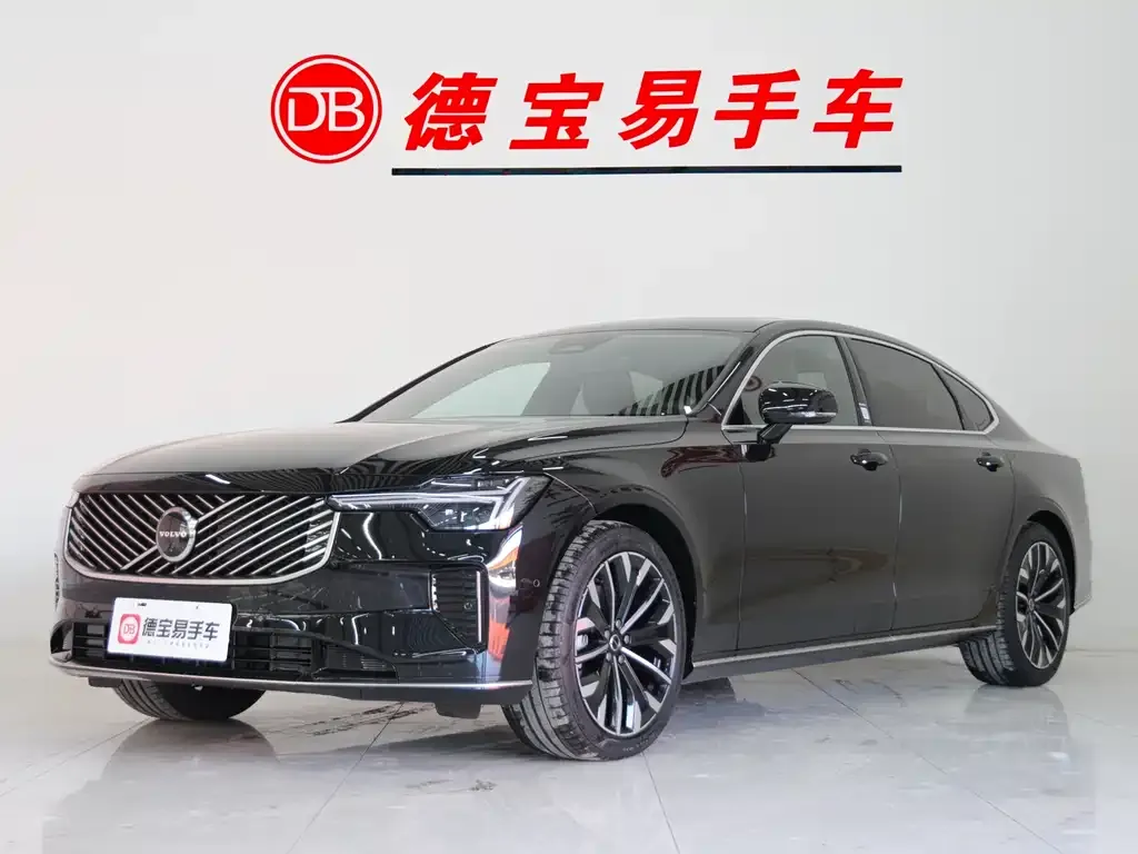 Volvo S90 — фото 1